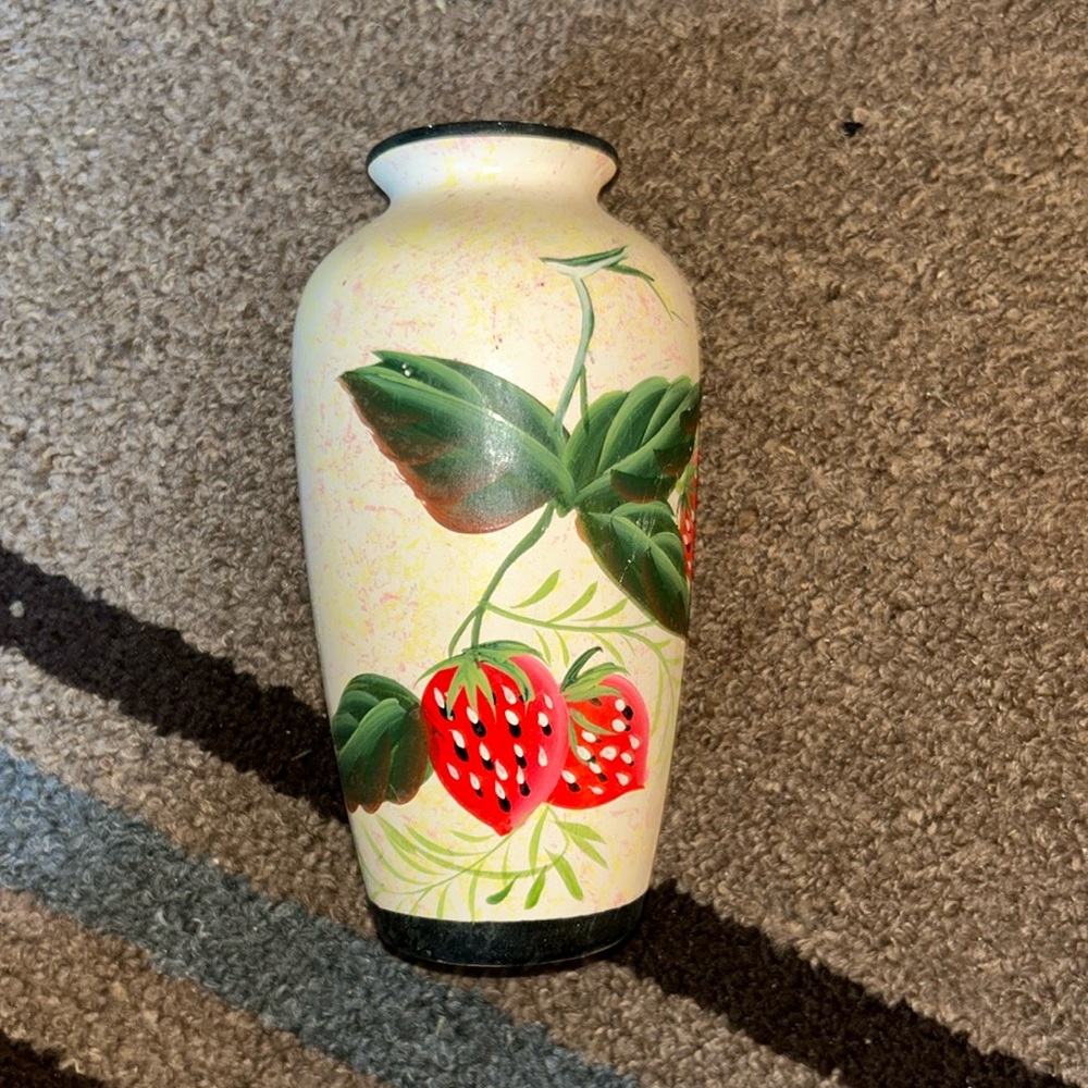 Strawberry Design Cream Vase